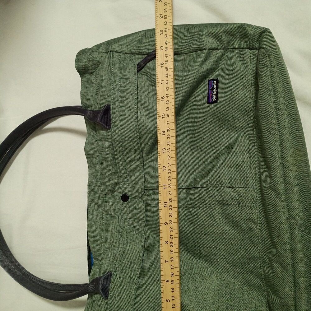 Patagonia Transport Tote 20L Grey Teal Laptop Bag Padded Travel 20x12” - Picture 9 of 10